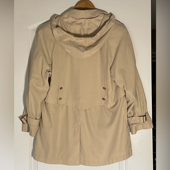 Gallery Petite Camel Trench Coat with Gold Buttons and Removable Hood - Picture 5 of 5